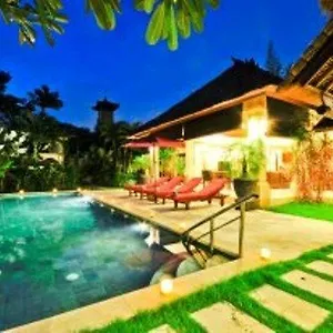 villa-olive.ubudhotelsnow.com/